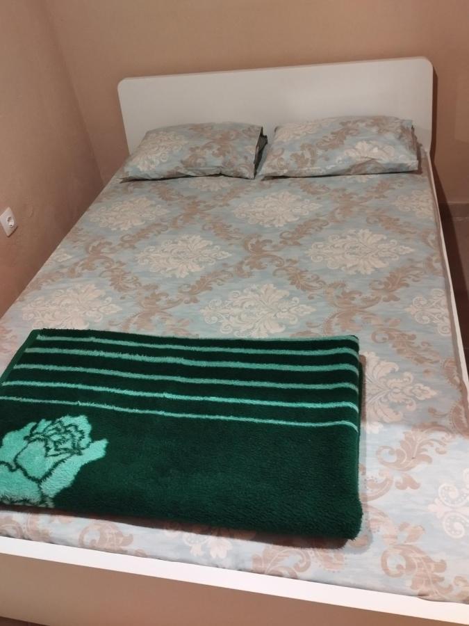 Cozy Apartment In Szaloniki Kültér fotó
