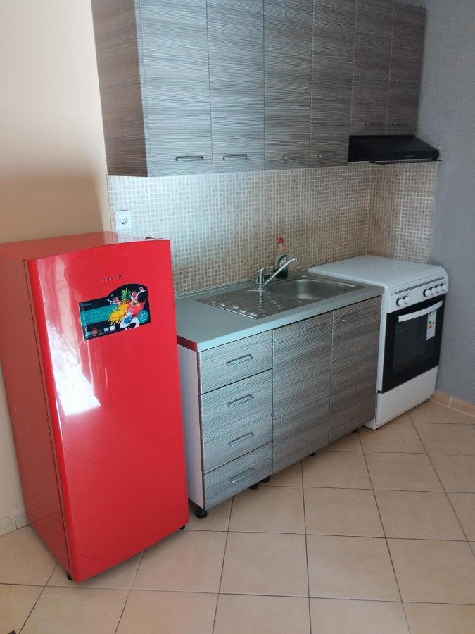 Cozy Apartment In Szaloniki Kültér fotó